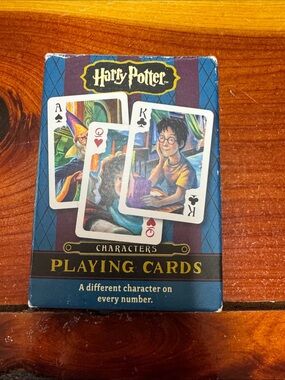 Warner Bros. Harry Potter Playing Cards - Blue and Purple Box